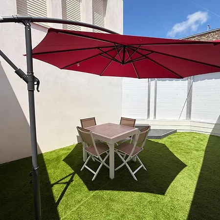 Hébergement de vacances Maison Rénovée 4 Pers – Cour Fermée Et Parking - Fr-1-197-632