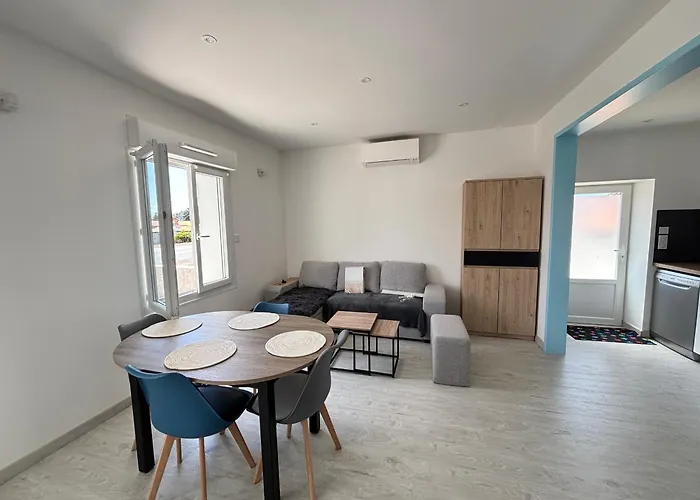 Maison Rénovée 4 Pers – Cour Fermée Et Parking - Fr-1-197-632 * Les Sables-dʼOlonne