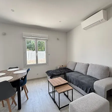 Maison Renovee 4 Pers - Cour Fermee Et Parking - Fr-1-197-632 Prázdninový dům