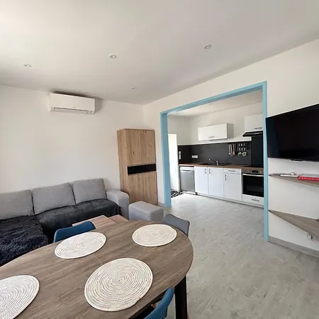 Сasa de vacaciones Maison Rénovée 4 Pers – Cour Fermée Et Parking - Fr-1-197-632 Les Sables-dʼOlonne