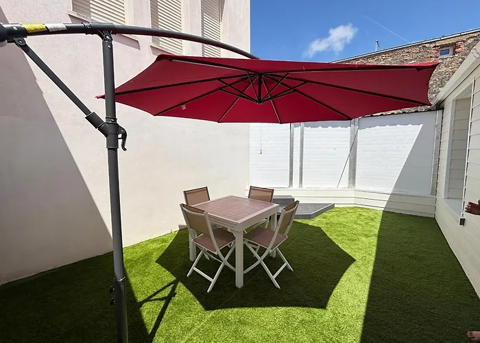 Vakantiehuis Maison Renovee 4 Pers - Cour Fermee Et Parking - Fr-1-197-632